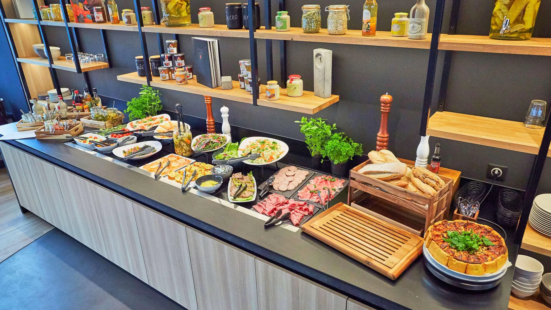 Radisson Hotel Paris Le Bourget 4*,  France