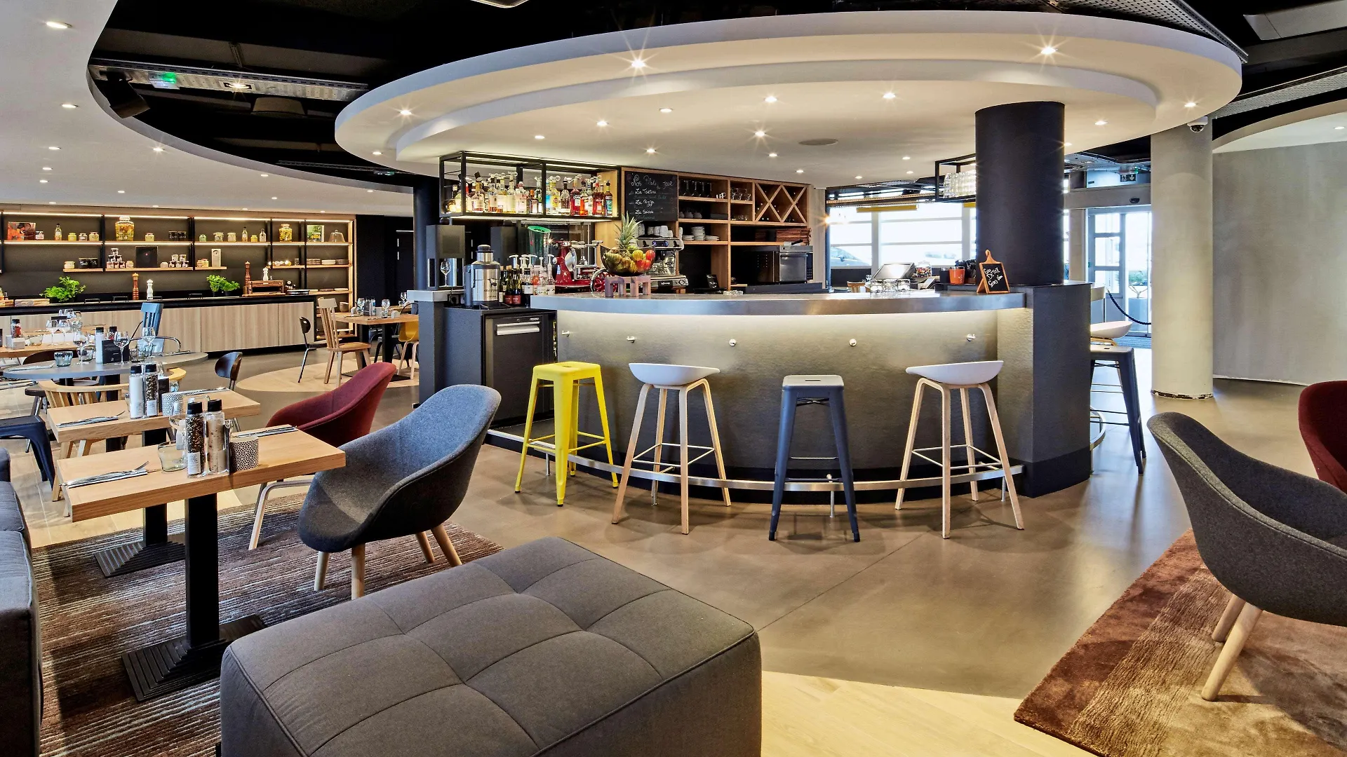 Radisson Hotel Paris Le Bourget 4*,  France